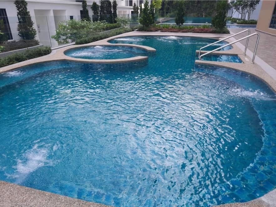 Hotspring 2 Room 1512 Suite Sunway Onsen With Theme Park View 4 Pax Tambun Exterior photo